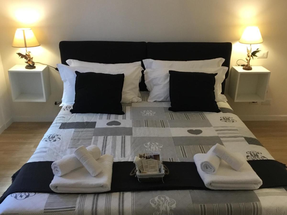 Le Fate Suites Рим Екстер'єр фото